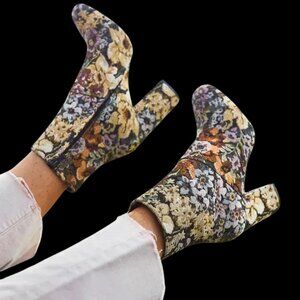 🌻Emma Floral Jacquard Ankle Boot🌻